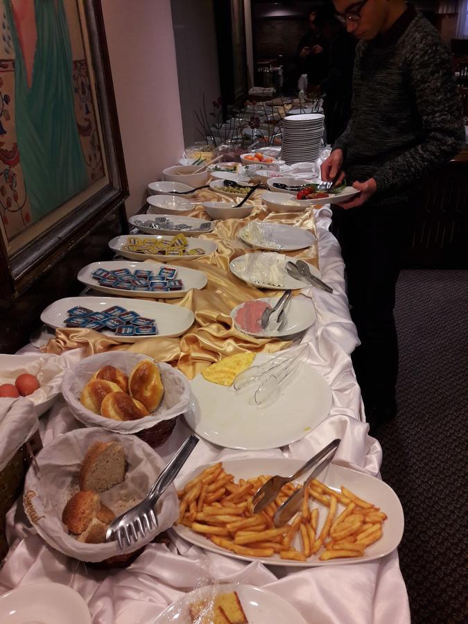 Gokdem Royal Hotel Van Bagian luar foto