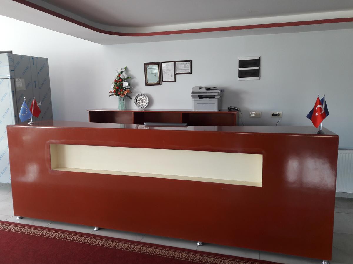 Gokdem Royal Hotel Van Bagian luar foto