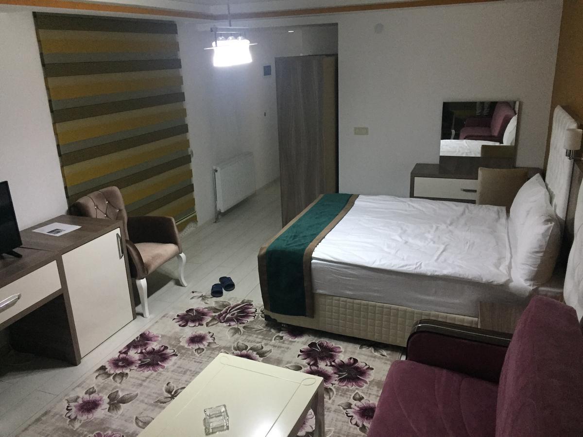 Gokdem Royal Hotel Van Bagian luar foto